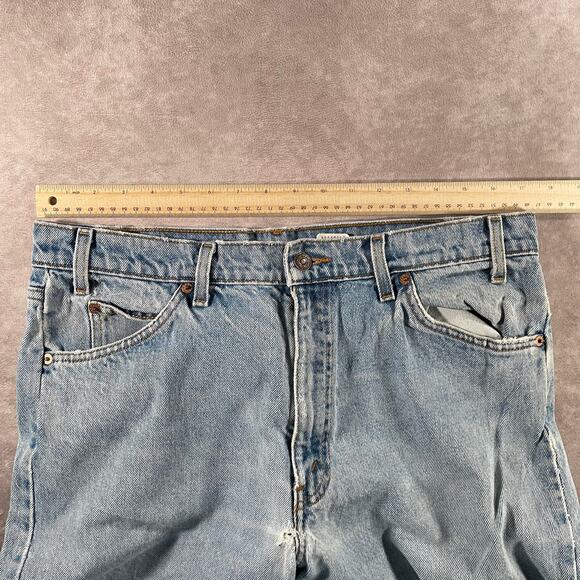 90’s Levi’s 550 Relaxed Fit Light Wash Denim Jeans - Picture 7 of 12
